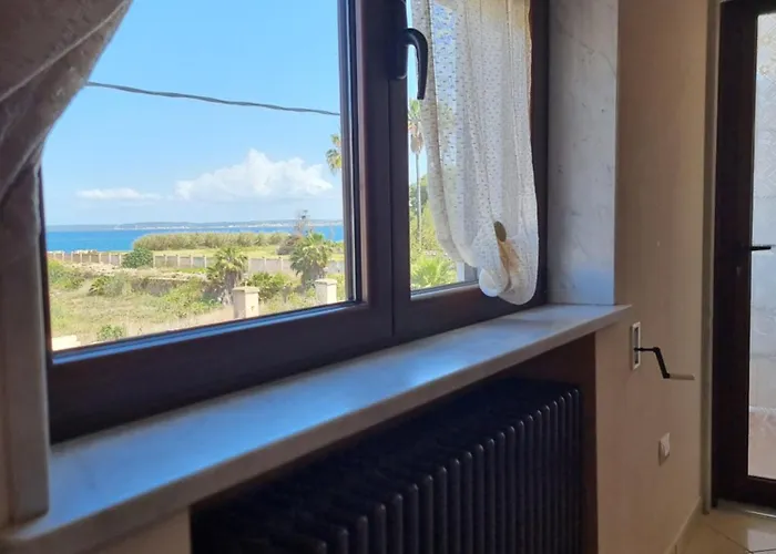 בית הארחה Dimora Costa Del Sole