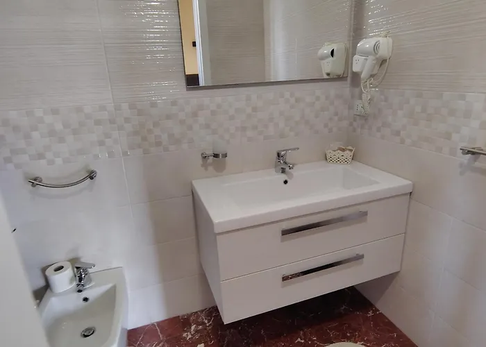 Dimora Costa Del Sole בית הארחה